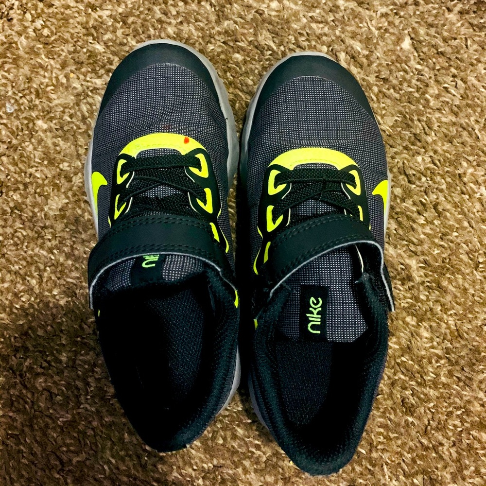 Nike Sneaker 11c